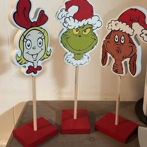 3pc Grinch Tabletop Decorations, NEW